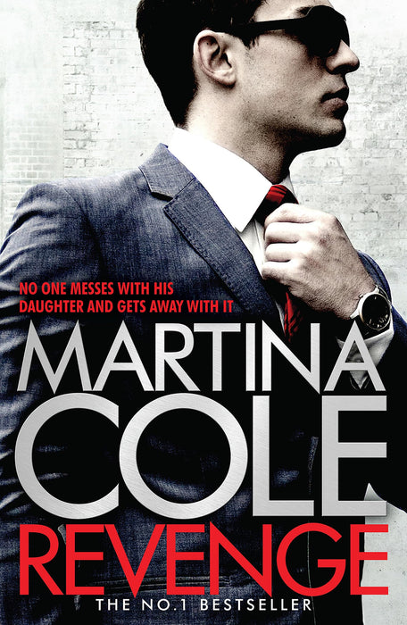 Revenge : A pacy crime thriller of violence and vengeance