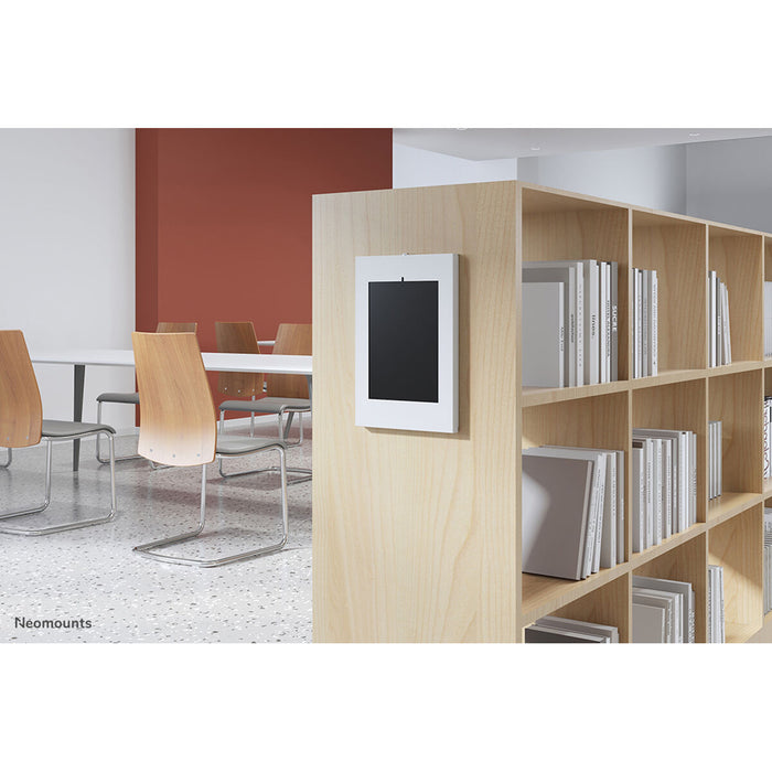 V6HFAFFFD5891BADBF5FE609BF7C629DE35R4210613P6