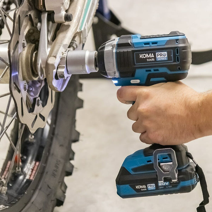 V9H7D33B32AB63BCADF28716AAF576DCCD1R5496537P7