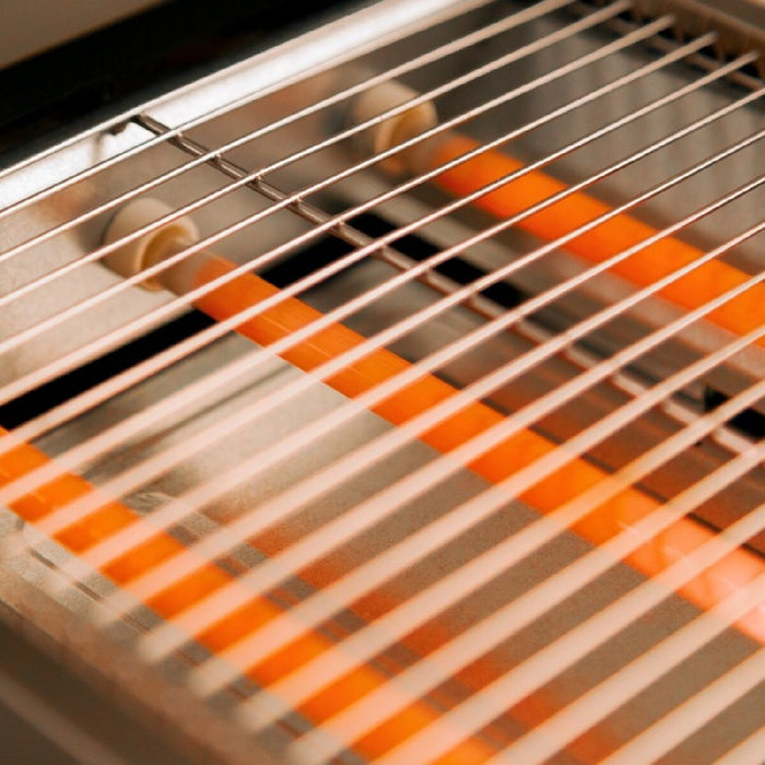 V10H5AAD80156077057AF653B3A9A8835431R6599733P4